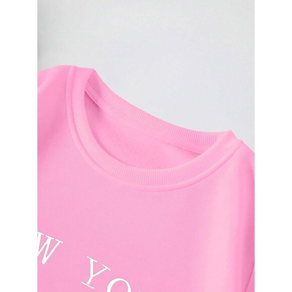 ⚡Women Pink New York 1898 Imported Graphic Crewneck Long Sleeve Sweatshirt - Picture 3 of 5